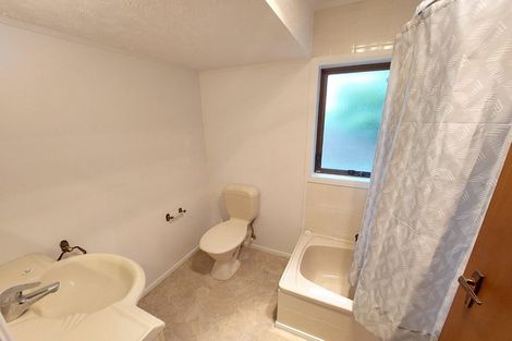 Photo of property in 2/4 Bowling Avenue, Epsom, Auckland, 1023