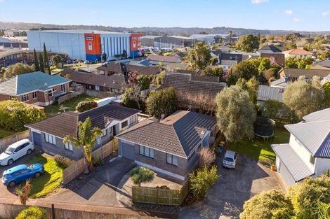 Photo of property in 1/273 Hobsonville Road, Hobsonville, Auckland, 0618