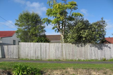 Photo of property in 66 Mcentee Road, Waitakere, Auckland, 0816