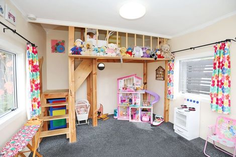 Photo of property in 31 Waterford Drive, Winton, 9720