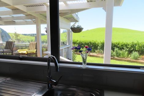 Photo of property in 105 Te Ohu Road, Matamau, Dannevirke, 4977