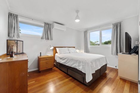 Photo of property in 12 Gerwyn Place, Pakuranga Heights, Auckland, 2010