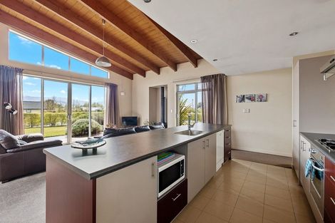 Photo of property in 29 Frye Crescent, Albert Town, Wanaka, 9305
