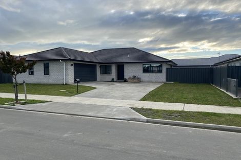 Photo of property in 16 Hikawera Drive, Frimley, Hastings, 4120