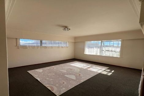 Photo of property in 3a Sutton Crescent, Papatoetoe, Auckland, 2025