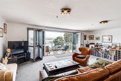 Photo of property in 1/26 West Quay, Ahuriri, Napier, 4110