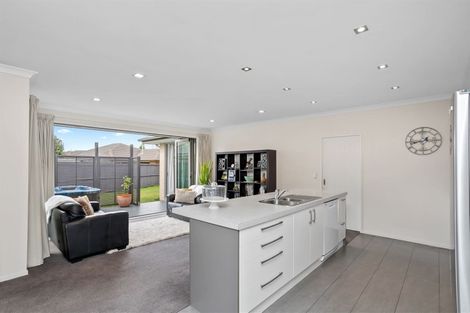 Photo of property in 61 Applefield Court, Northwood, Christchurch, 8051
