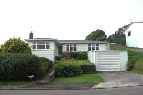 Photo of property in 23 Trebann Street, Paparangi, Wellington, 6037