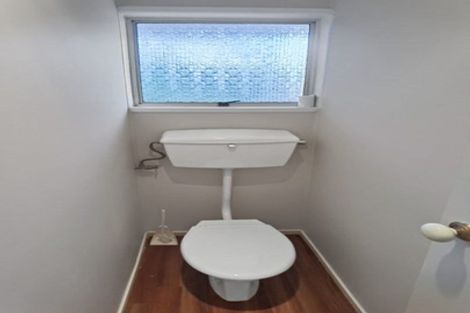 Photo of property in 15 Walnut Lane, Browns Bay, Auckland, 0630