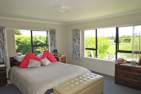 Photo of property in 552 Paierau Road, Opaki, Masterton, 5881