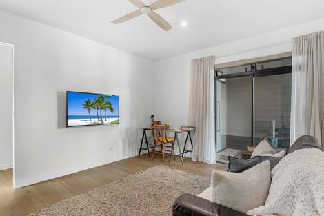 Photo of property in 84 Robert Hastie Drive, Mangawhai, 0573