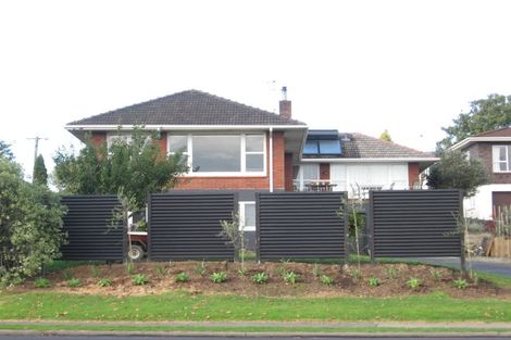 Photo of property in 231 Pakuranga Road, Pakuranga, Auckland, 2010