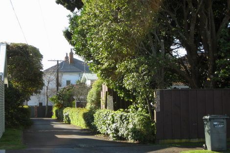 Photo of property in 18d Glen Almond Street, New Plymouth, 4310