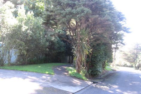 Photo of property in 115 Konini Road, Titirangi, Auckland, 0604