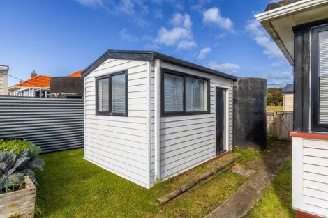 Photo of property in 32 Duigan Street, Gonville, Whanganui, 4501