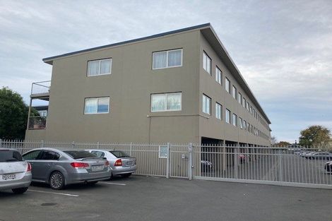 Photo of property in 8/30 Mathesons Road, Phillipstown, Christchurch, 8011