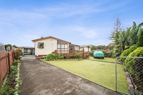 Photo of property in 20 Watchfield Close, Mangere, Auckland, 2022