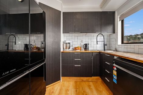 Photo of property in 38 Whanga Crescent, Titahi Bay, Porirua, 5022