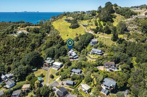 Photo of property in 5 Florence Place, Hahei, Whitianga, 3591