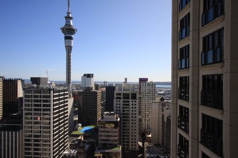 Photo of property in The Metropolis Apartments, 2715/1 Courthouse Lane, Auckland Central, Auckland, 1010