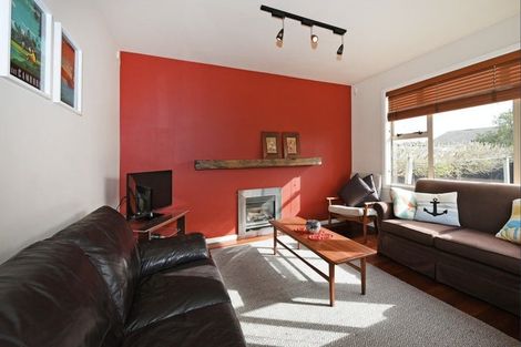 Photo of property in 3 Jessie Street, Petone, Lower Hutt, 5012