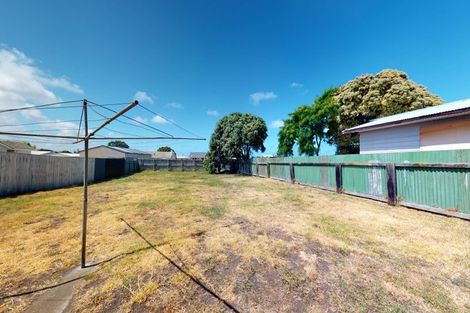 Photo of property in 60-62 Titoki Street, Castlecliff, Whanganui, 4501