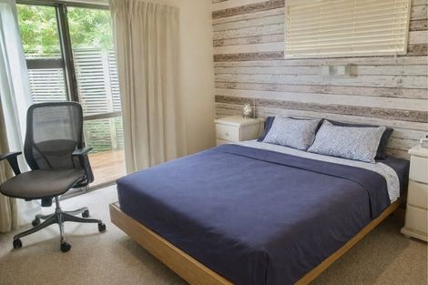 Photo of property in 161 West Harbour Drive, West Harbour, Auckland, 0618