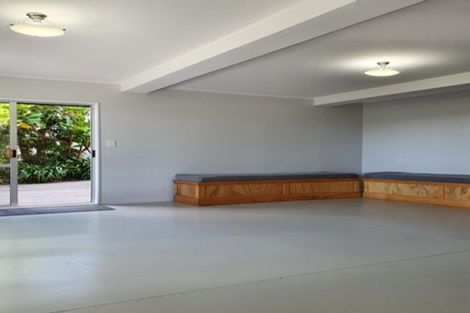 Photo of property in 8 Toporoa View, Ascot Park, Porirua, 5024