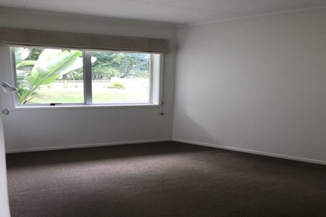 Photo of property in 79 Tawa Road, Kumeu, 0891