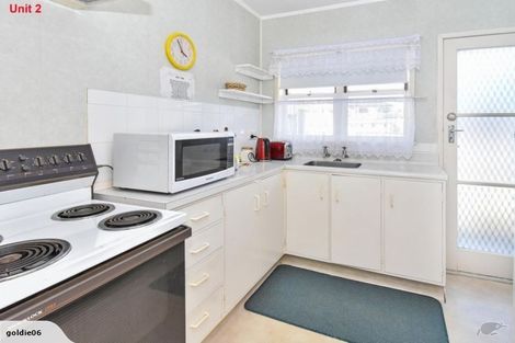 Photo of property in 2/80 Rangitoto Road, Papatoetoe, Auckland, 2025