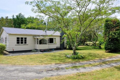 Photo of property in 208 Kawerau Road, Putauaki, Whakatane, 3192