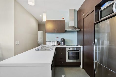 Photo of property in City Lodge, 701/115 Vivian Street, Te Aro, Wellington, 6011