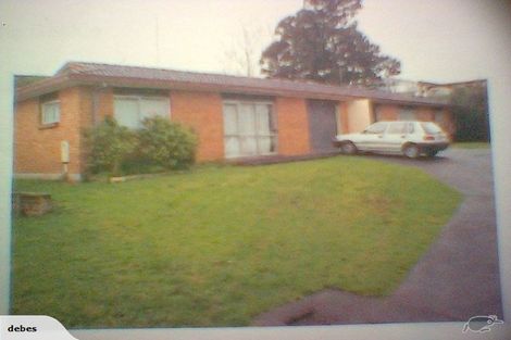 Photo of property in 12 Lidcombe Place, Avondale, Auckland, 1026