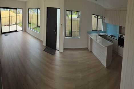 Photo of property in 29a West Harbour Drive, West Harbour, Auckland, 0618