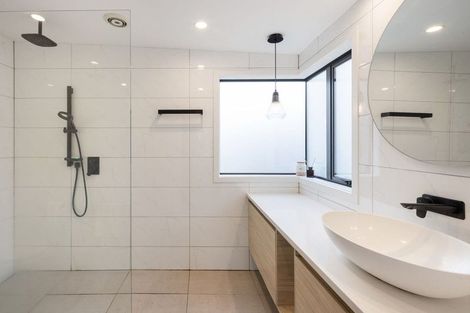 Photo of property in 4 Cattanach Street, St Andrews, Hamilton, 3200