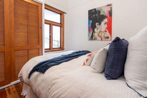 Photo of property in 10 Howard Street, Mount Cook, Wellington, 6021