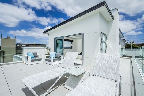 Photo of property in 117 Churchill Road, Rothesay Bay, Auckland, 0630
