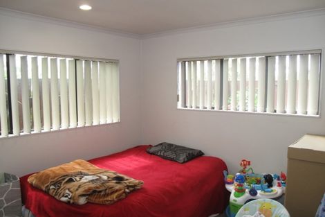 Photo of property in 8a Ramsey Street, Papatoetoe, Auckland, 2025