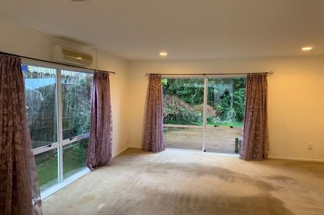 Photo of property in 2/17 Kells Place, Botany Downs, Auckland, 2010