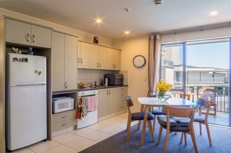 Photo of property in Beachpoint Apartments, 2/5 West End Road, Ohope, 3121