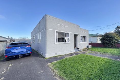 Photo of property in 97 Niblett Street, Whanganui, 4500