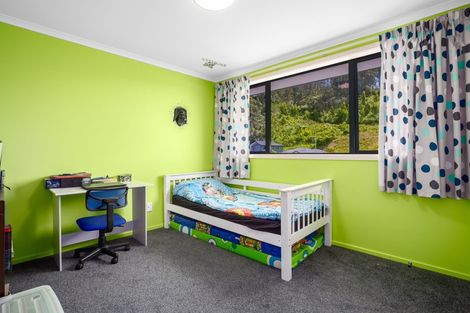 Photo of property in 32 Banks Boulevard, Whitby, Porirua, 5024