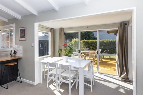 Photo of property in 4 Swindells Road, Waikuku Beach, 7473