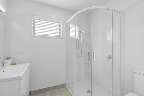 Photo of property in 27 Kakapo Lane, Redwood, Christchurch, 8051