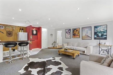 Photo of property in 20a Ocean View Road, Hatfields Beach, Orewa, 0931