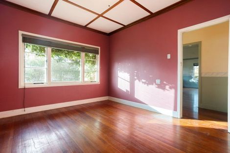 Photo of property in 18 Tamihana Avenue, Fairfield, Hamilton, 3214