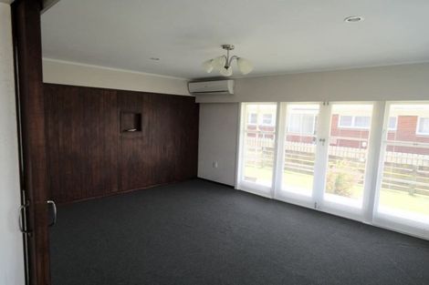 Photo of property in 55 Wellington Street, Pukekohe, 2120
