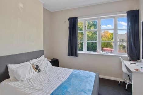 Photo of property in 17 Paeroa Street, Riccarton, Christchurch, 8041