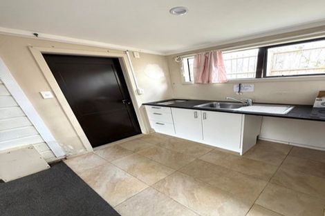 Photo of property in 2/109a Coronation Road, Papatoetoe, Auckland, 2025