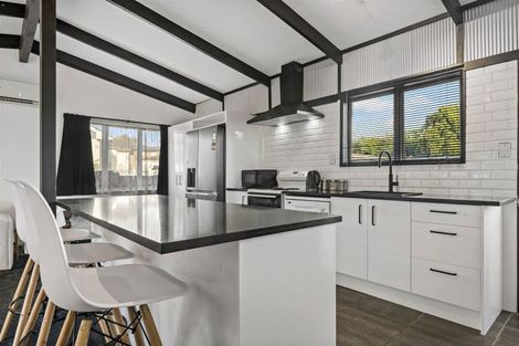 Photo of property in 1/20 Crosby Road, West Harbour, Auckland, 0618